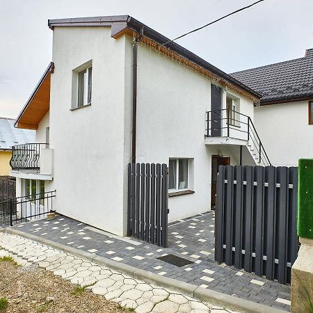 Private Apartments Truszkavec Kültér fotó