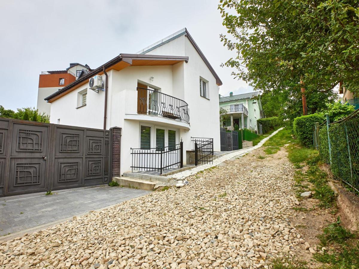 Private Apartments Truszkavec Kültér fotó